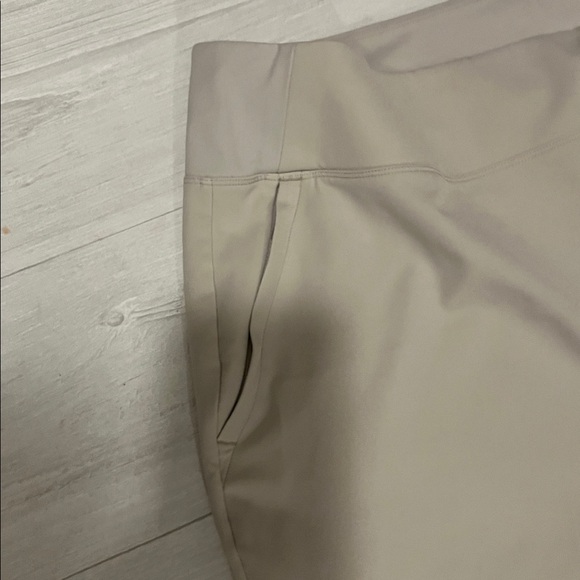 Athleta Light Beige Pants - Picture 5 of 11